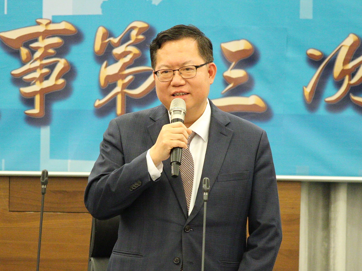 海基會董事長鄭文燦7日正式接任，他表示兩岸關係是國家生存發展的重中之重，期許「和平」能成為共同語言 (央廣記者王照坤 攝)