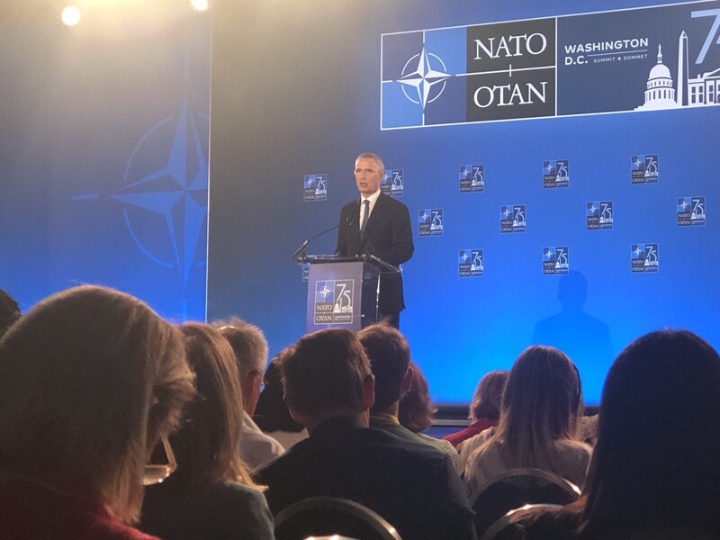 北大西洋公約組織（NATO）峰會10日發表聯合宣言，稱中國是俄羅斯入侵烏克蘭的「關鍵支持者」。圖為北約秘書長史托騰柏格。 (圖：中央社)