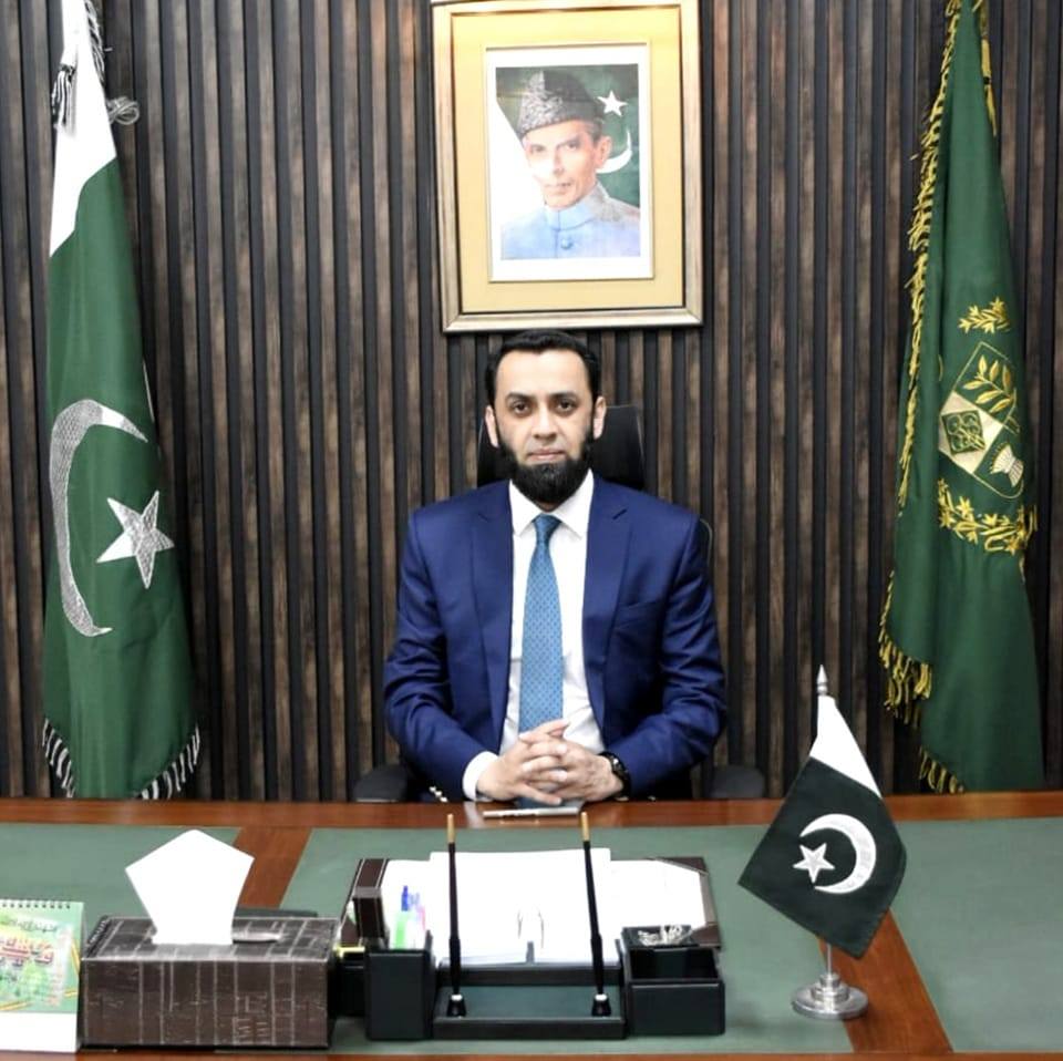 巴基斯坦新聞局長塔拉爾(Attaullah Tarar)。(擷取自Attaullah Tarar臉書)