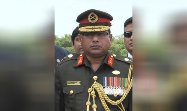 孟加拉陸軍參謀長瓦克-烏茲-扎曼(Waker-Uz-Zaman)將軍宣布將組成臨時政府。（圖：維基百科）