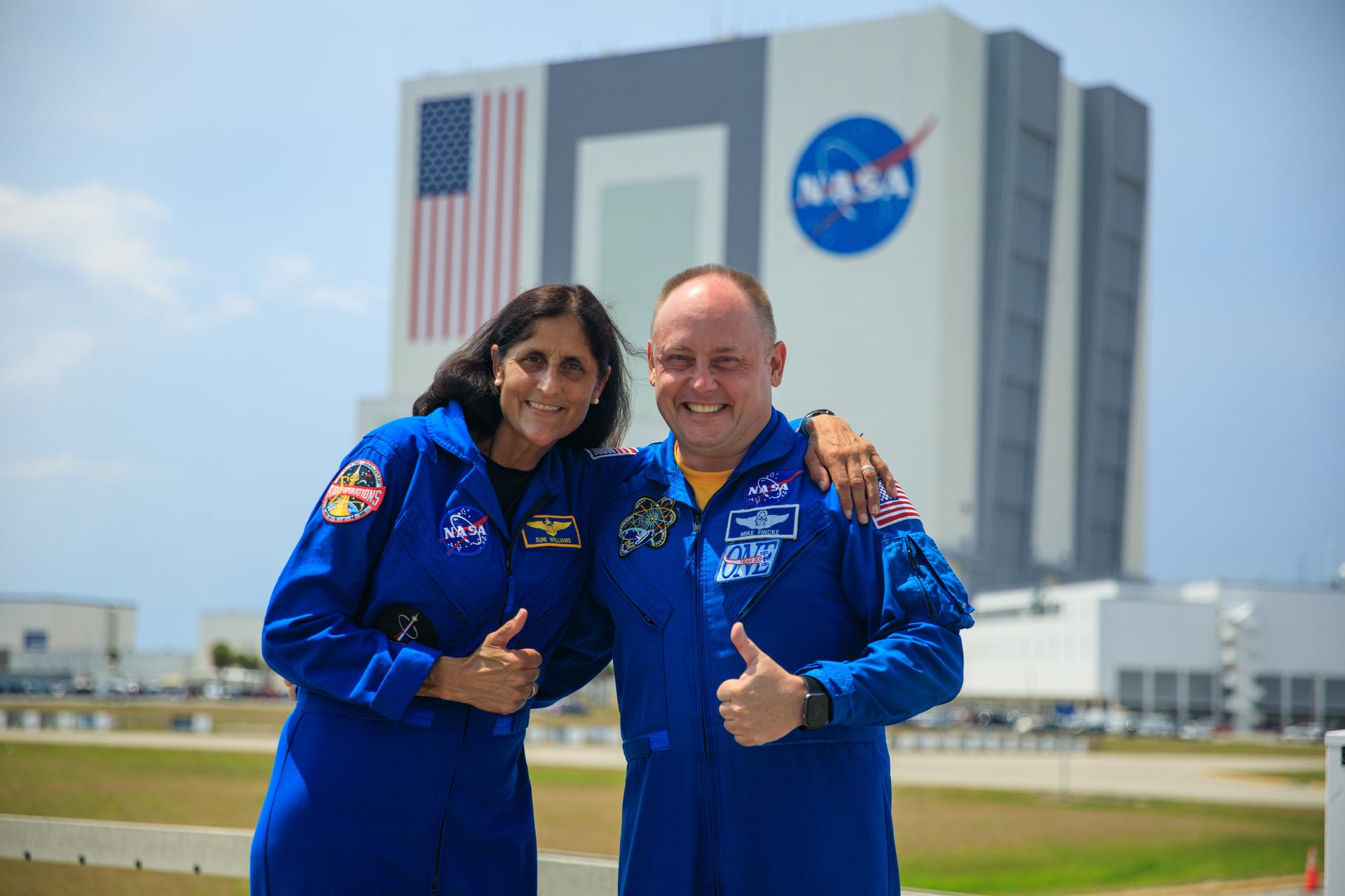 NASA太空人魏勒摩爾（Barry Wilmore）和威廉斯（Sunita Williams）。 (圖:@ISS_Research)