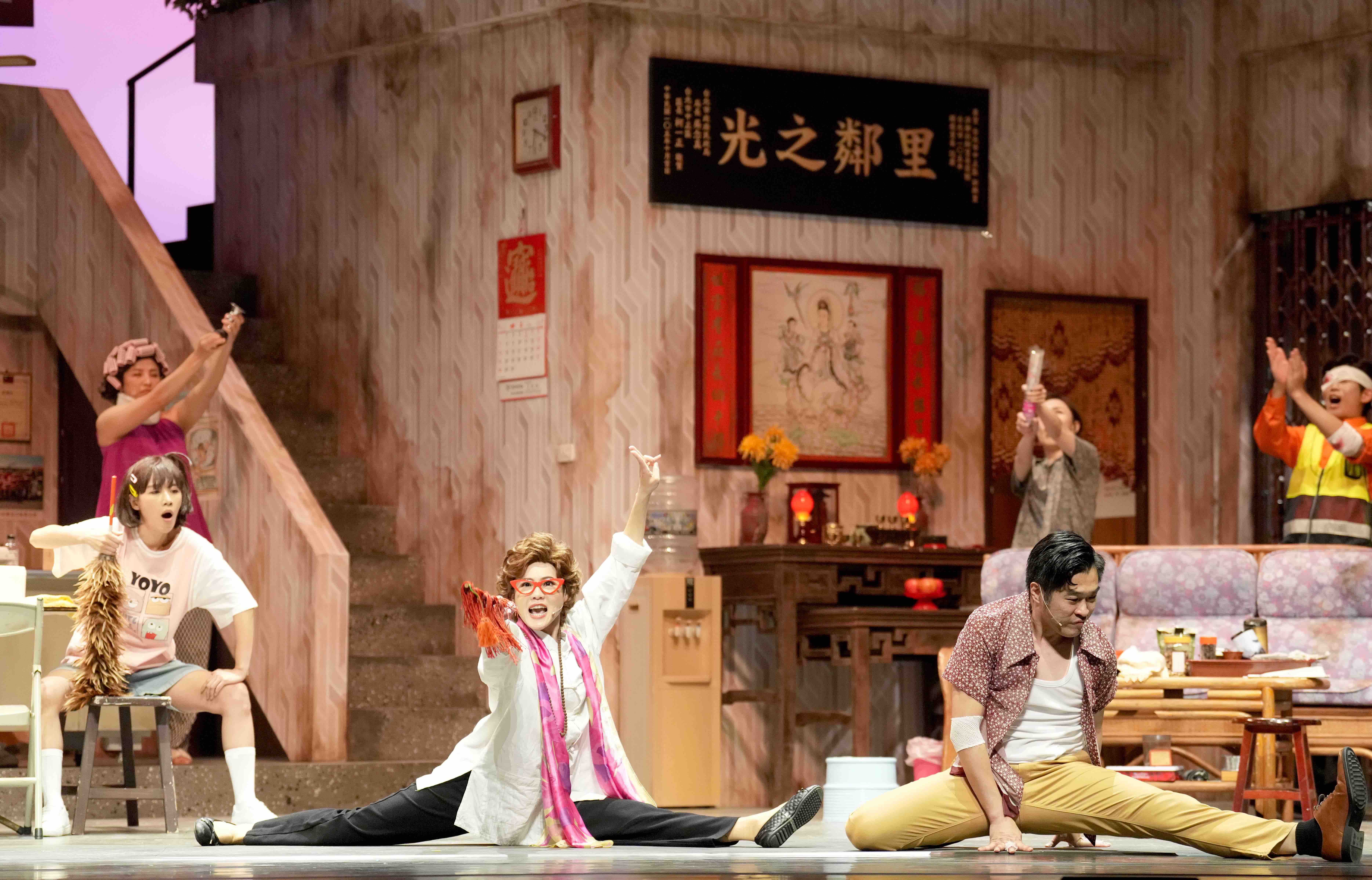 綠光劇團本週五(16日)起於國家戲劇院重演《人間條件一》，主演演員幾乎全都換了，就連舞台視覺也令人耳目一新。(張大魯 攝／綠光劇團提供)