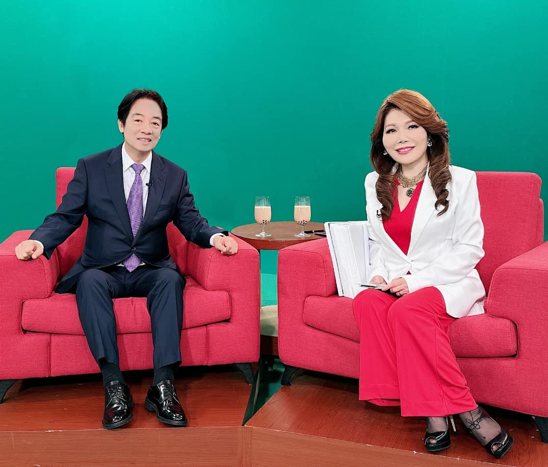 賴清德總統就任100天之際，接受主持人張雅琴「雅琴看世界」專訪時，批評中國無視俄侵占領土。(圖：張雅琴主播臉書)