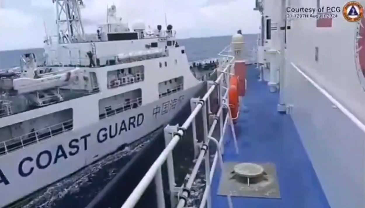 中國海警船和菲律賓海防船艦8月31日再度在南海爆發衝突。(臉書)