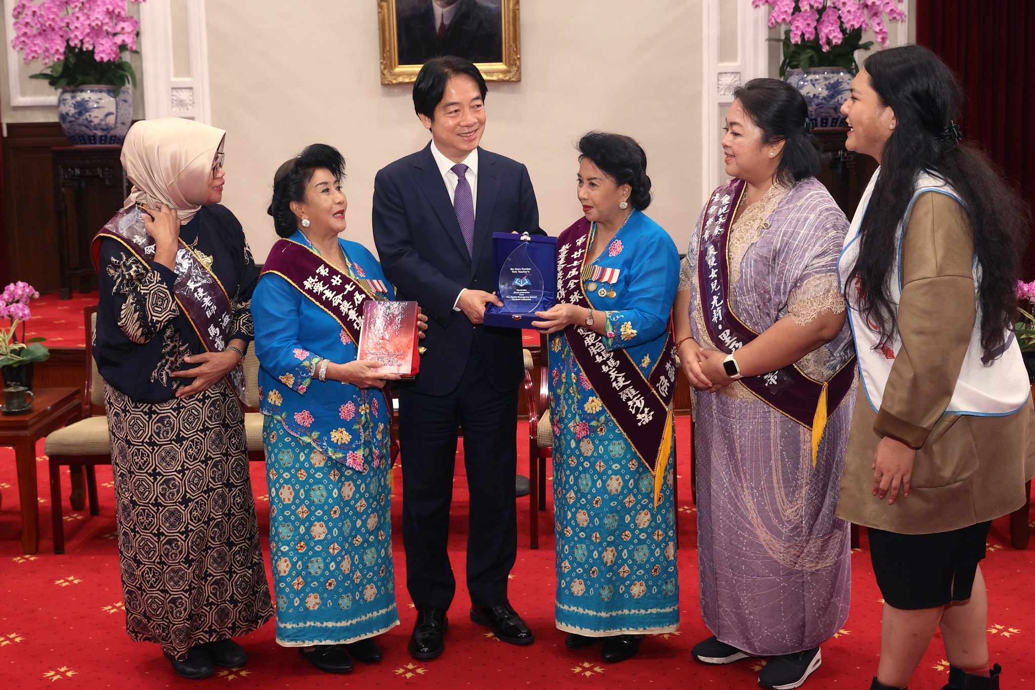 賴清德總統27日接見「第27屆全球熱愛生命獎章」得主暨家屬。(圖：總統府flickr)