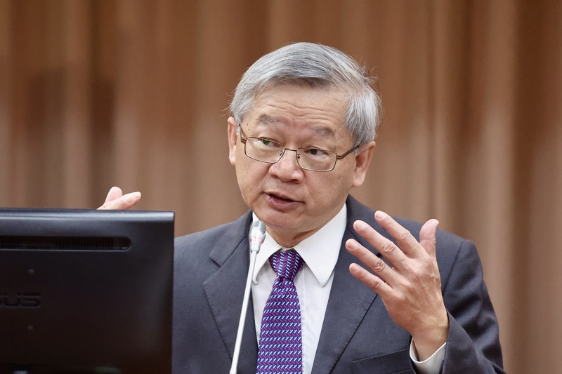 國科會主委吳誠文表示，若新版《財劃法》適用於今年預算，科技預算將減少28％，會是很大的災難，呼籲立法院慎重考量。(圖：中央社)