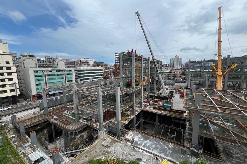 圖為京華城原址、「京華廣場」建案工地現況。(圖：中央社)