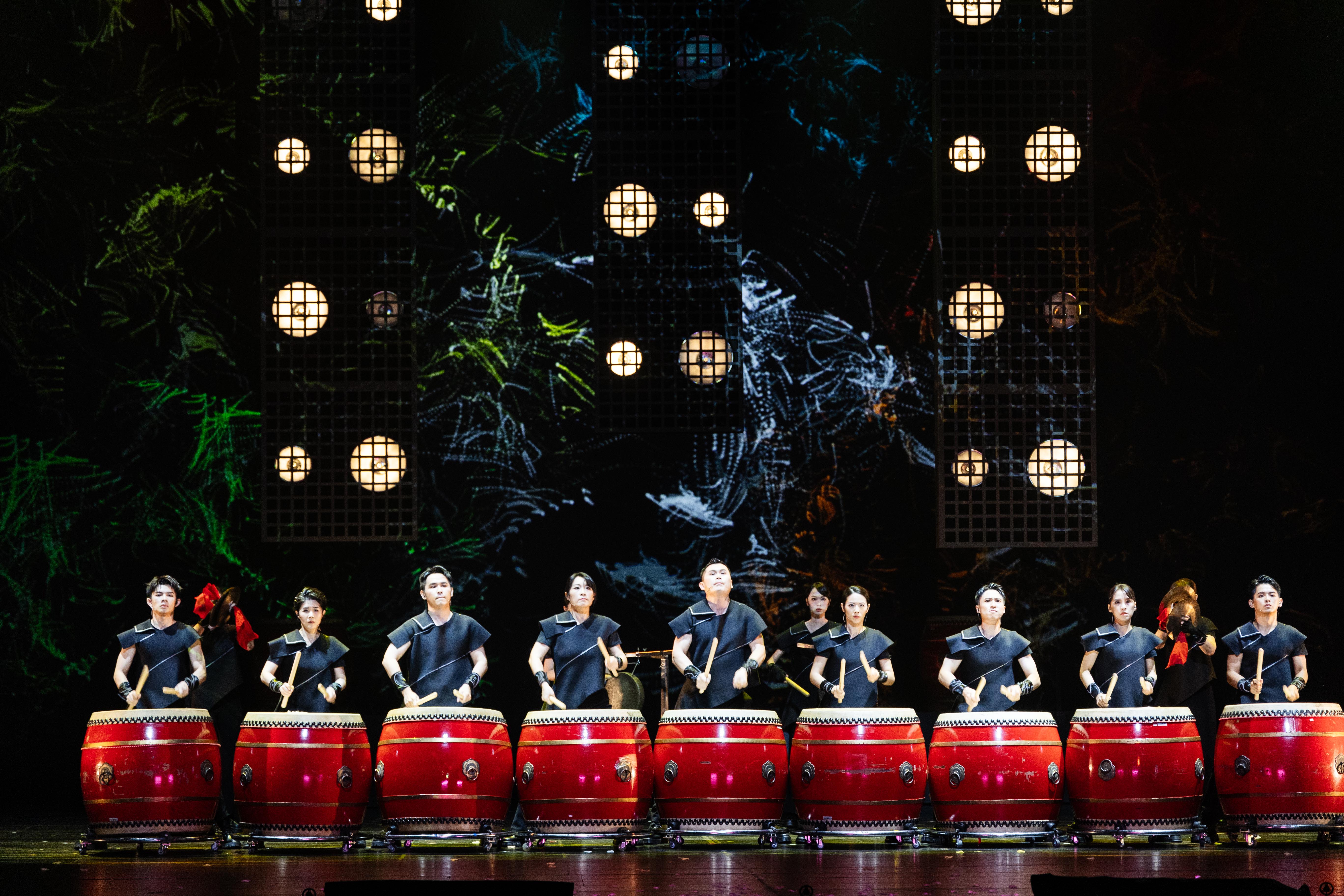朱宗慶打擊樂團最新擊樂劇場作品《六部曲》4日晚間首演，大獲好評。(朱宗慶打擊樂團提供)