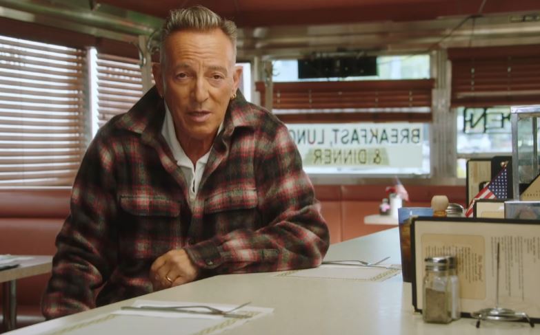 美國搖滾巨星布魯斯史普林斯汀3日表態力挺民主黨總統候選人賀錦麗。(IG@springsteen)