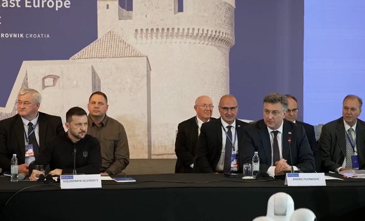 烏克蘭總統澤倫斯基9日抵達克羅埃西亞，準備出席與巴爾幹半島領導人舉行的峰會。(圖：Володимир Зеленський臉書)