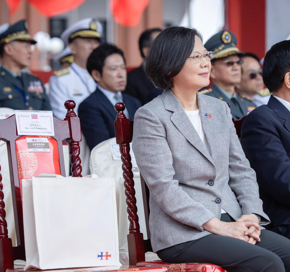 前總統蔡英文出席國慶大典。(圖：翻攝蔡英文臉書)