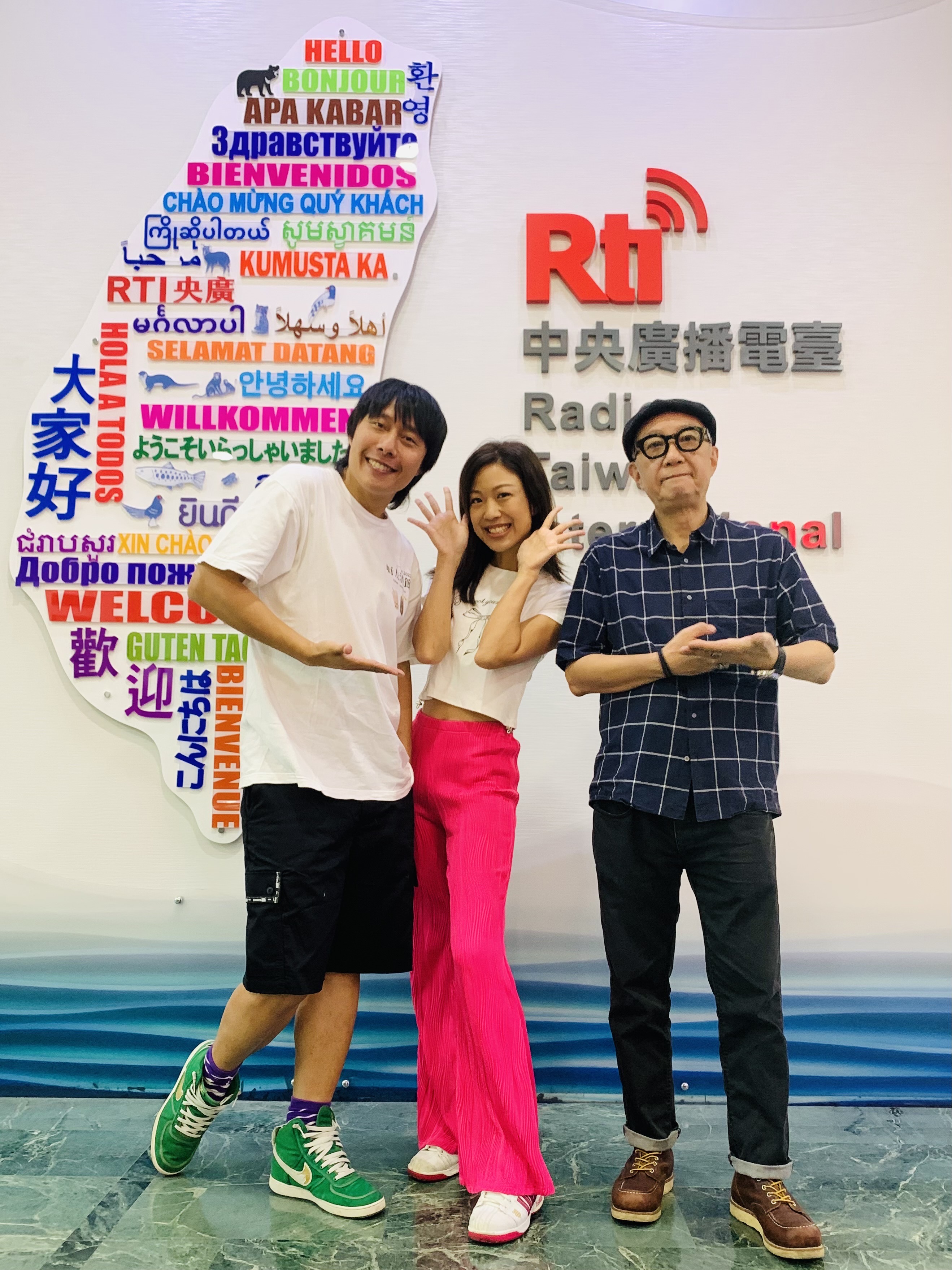 演藝生態有差異，台港娛樂圈有分別 episode artwork