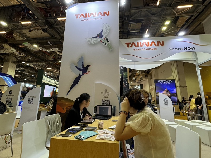 亞洲國際旅遊展在新加坡登場，交通部觀光署率團設立台灣館，期待促進國際旅遊市場對台灣的認識。 (圖：中央社)