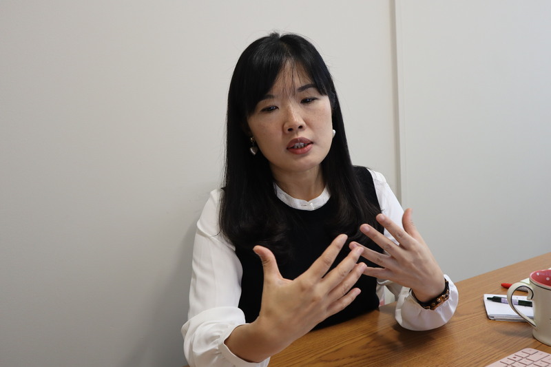 美國密西根州奧克蘭大學通訊新聞及公共關係系副教授蘇巧寧。 (圖：中央社)