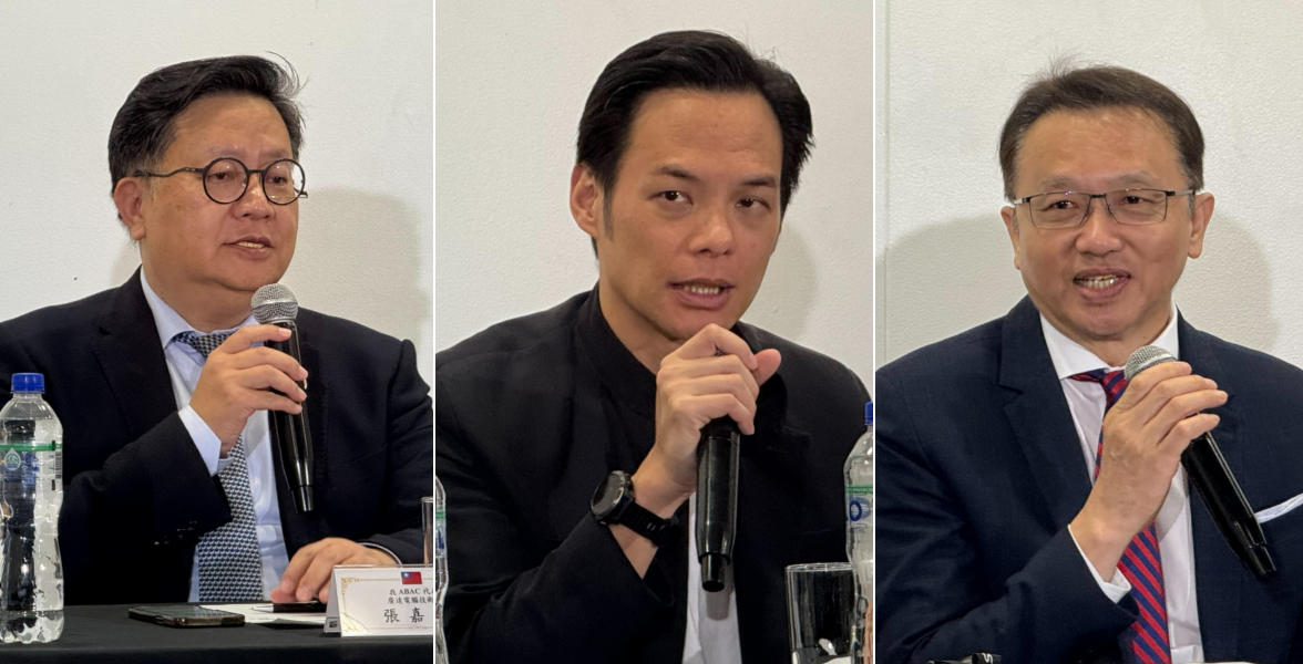 台灣APEC企業諮詢委員會(ABAC)企業代表，廣達電腦技術長暨副總經理張嘉淵(左)、台灣大哥大總經理林之晨(中)、宏碁董事長陳俊聖(右)。(謝佳興 攝)