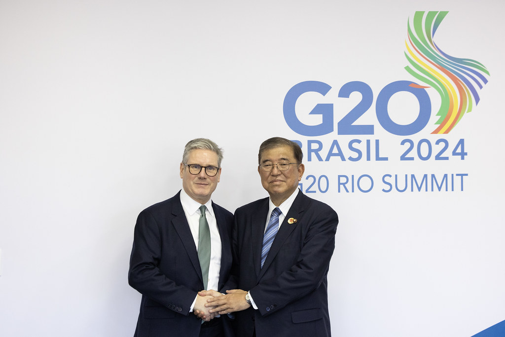 日本首相石破茂18日與英國首相施凱爾G20峰會場邊會晤。 (圖:英國首相府)