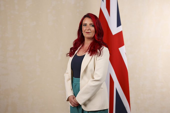 外媒報導指出，英國交通部長黑格(Louise Haigh)已經請辭。(X@LouHaigh)