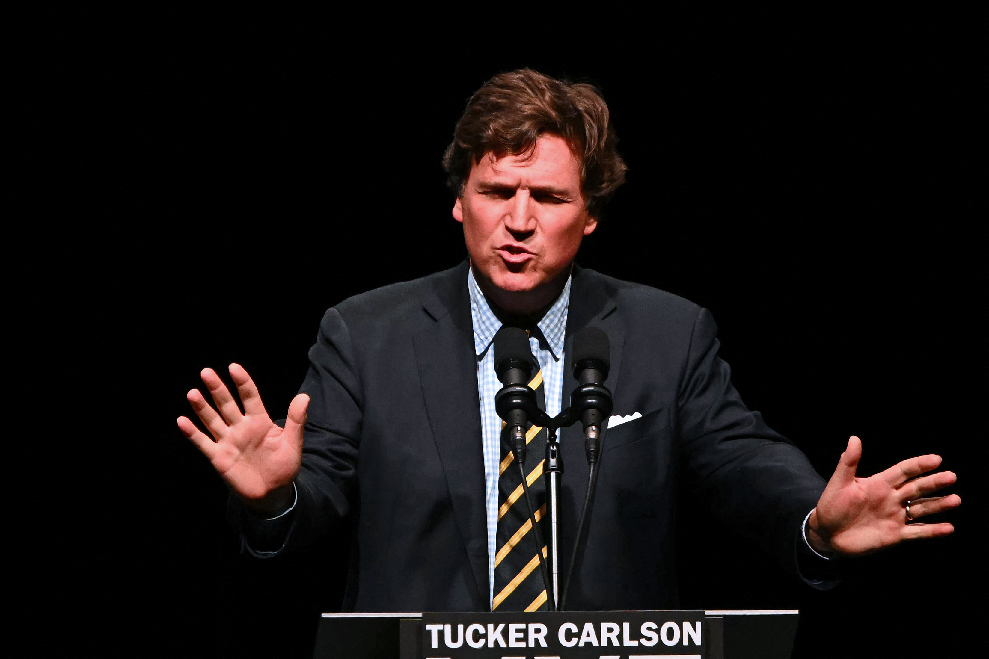 福斯新聞(Fox New)前主播卡爾森(Tucker Carlson)。(AFP)