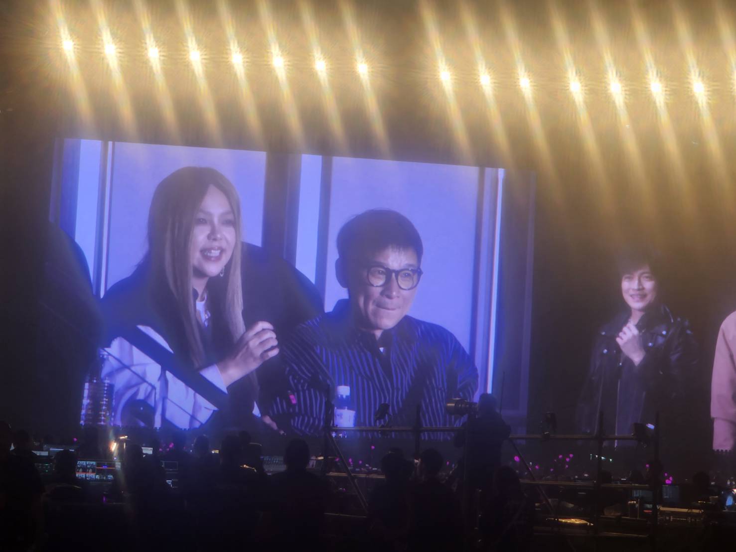 張惠妹也來聽周杰倫演唱會，並被點名高歌，為自己年底大巨蛋暖身。(江昭倫 攝)