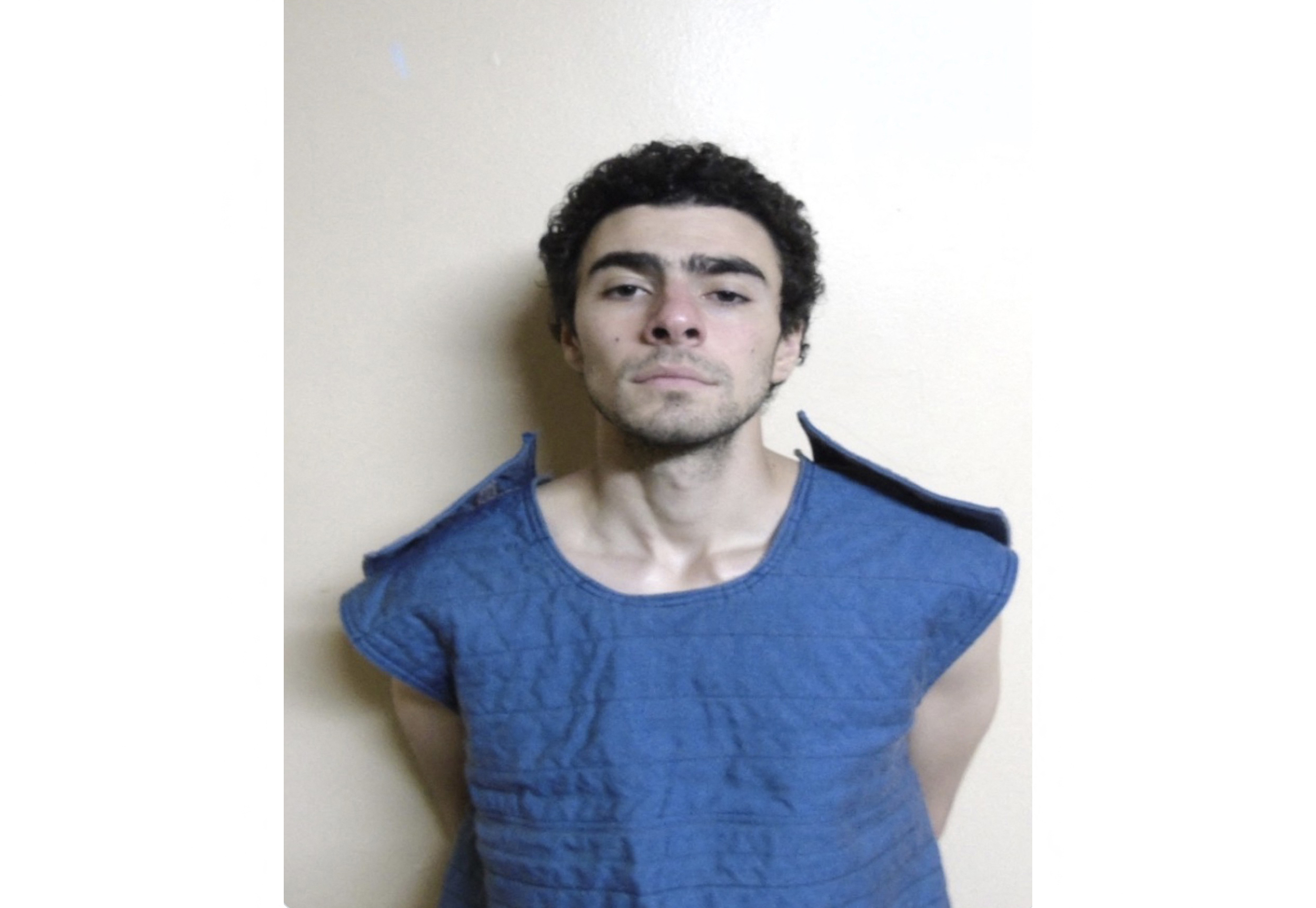 美醫保CEO命案嫌犯恐攻謀殺等11項罪名起訴-新聞-Rti 中央廣播電臺