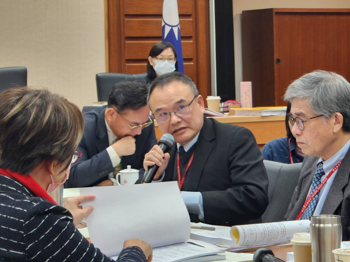 立法院教委會審查故宮114年度預算，故宮院長蕭宗煌說明相關業務經費編列。(江昭倫 攝)