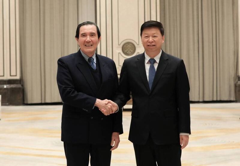 前總統馬英九再次到中國訪問，所到之處看似獲得熱情接待，然而實際上並未獲得多少關注與宣傳。圖為18日晚上與中國國台辦主任宋濤會面。 (圖:馬英九基金會提供)