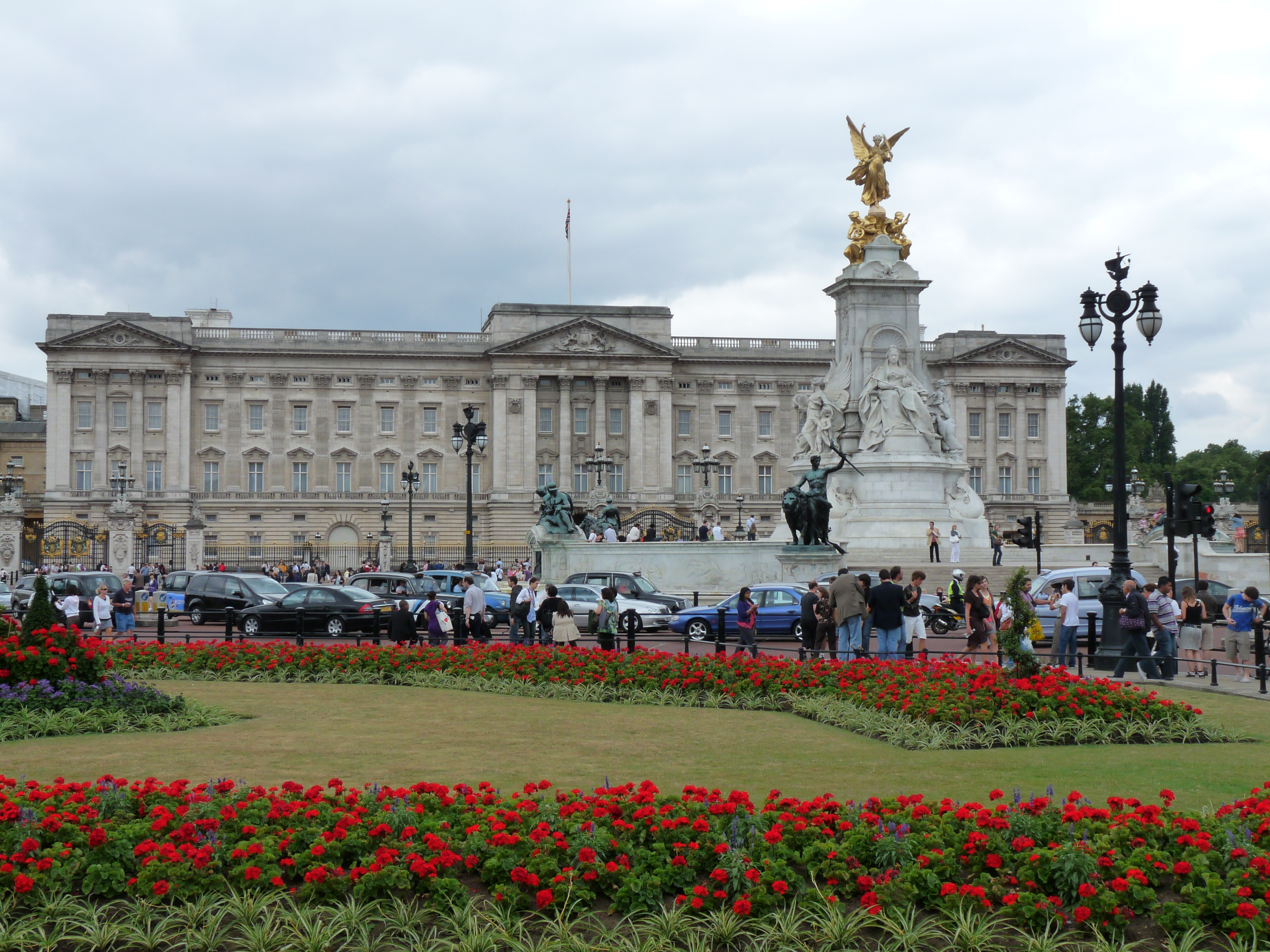 中國間諜楊騰波利用與安德魯王子的密切關係，數度進出白金漢宮。(圖：黃貞貞 攝)