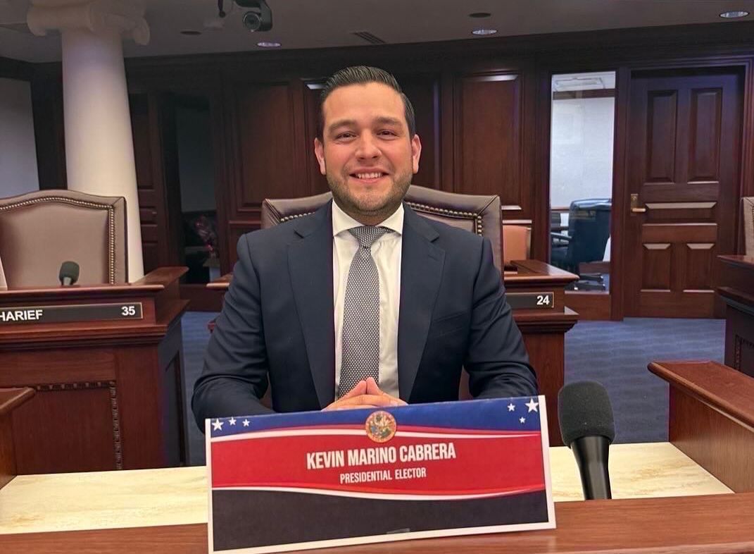 美國佛州邁阿密戴德郡專員卡布瑞拉(Kevin Marino Cabrera)。 (圖:IG)