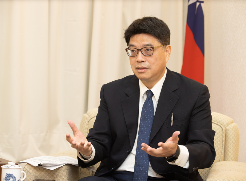 陸委會主委邱垂正今晚(23日)表示，台旅會將於近期聯繫對岸海旅會，建議在政策宣布前先行溝通。(資料照：中央社)