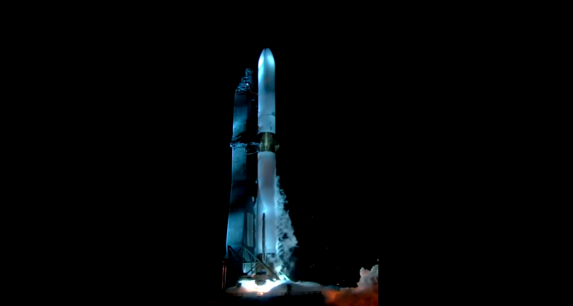 亞馬遜(Amazon)創辦人貝佐斯(Jeff Bezos)的航太公司藍源(Blue Origin)，準備在下週發射他們的第一枚軌道火箭。(X平台@JeffBezos)