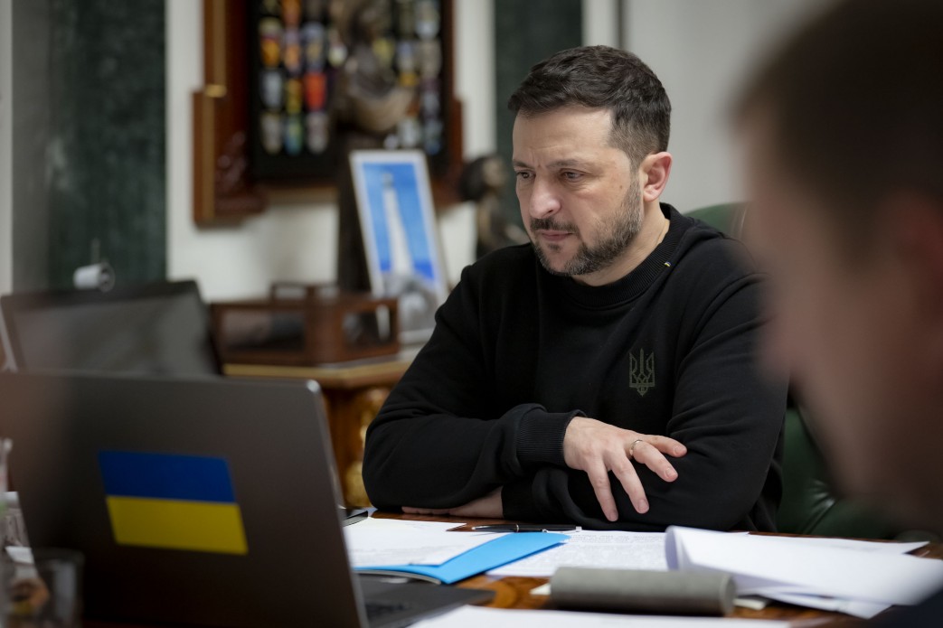 烏克蘭總統澤倫斯基(Volodymyr Zelenskiy)與摩爾多瓦總統桑杜(Maia Sandu)8日討論能源危機。 (圖:烏克蘭總統府)