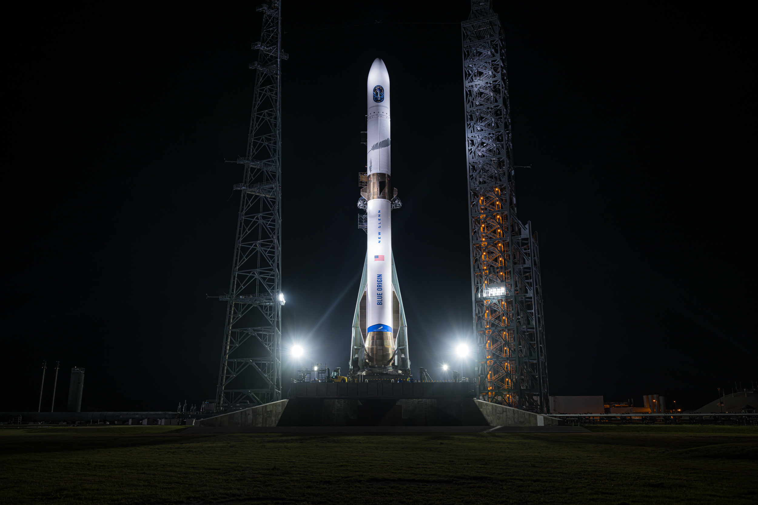 藍源(Blue Origin)航太公司於16日早上首次將其巨型「新葛倫」(New Glenn)火箭發射升空後進入太空軌道。(X@blueorigin)