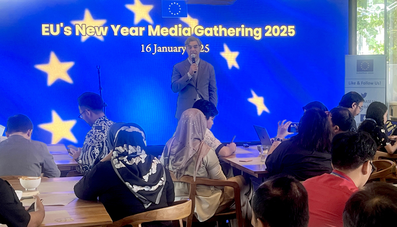 歐盟駐東協大使席姆（Sujiro Seam）16日表示，川普上任不會影響歐盟與東協關係，並引述智庫調查指出，歐盟仍是東協在中美競逐下的首要合作夥伴。 (圖：中央社)