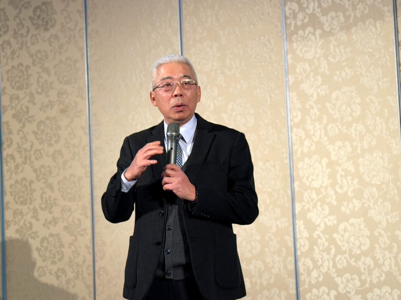 中油董事長方振仁17日表示，中油113年稅前虧損新台幣355億元、累積虧損達691億元，逾半資本額，財務狀況堪憂，盼合理反映油氣價格，並獲得政府補助或增資支持。(圖：中央社)
