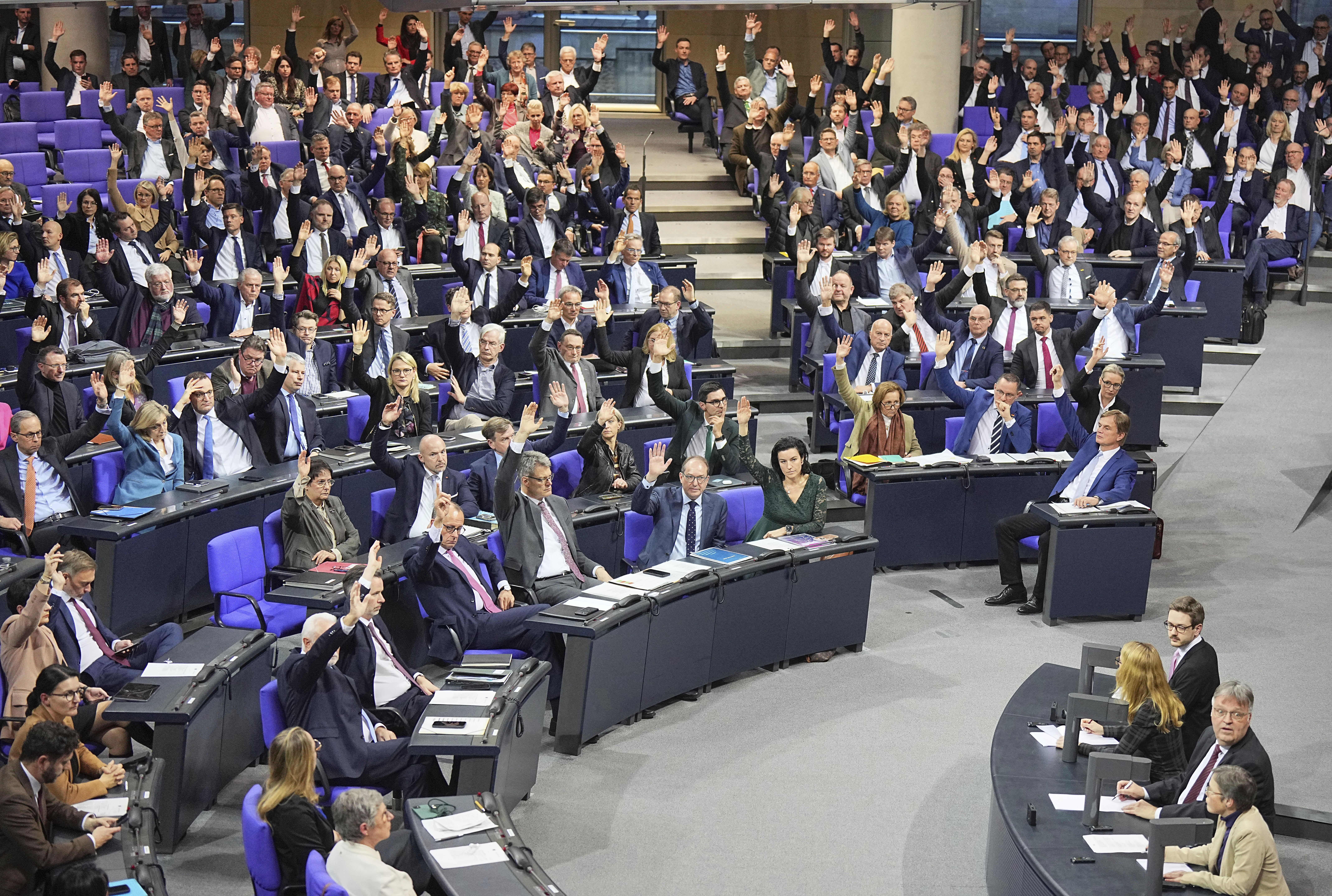 德國反對黨提案嚴控非法移民，遭國會投票否決。(AP/達志影像)