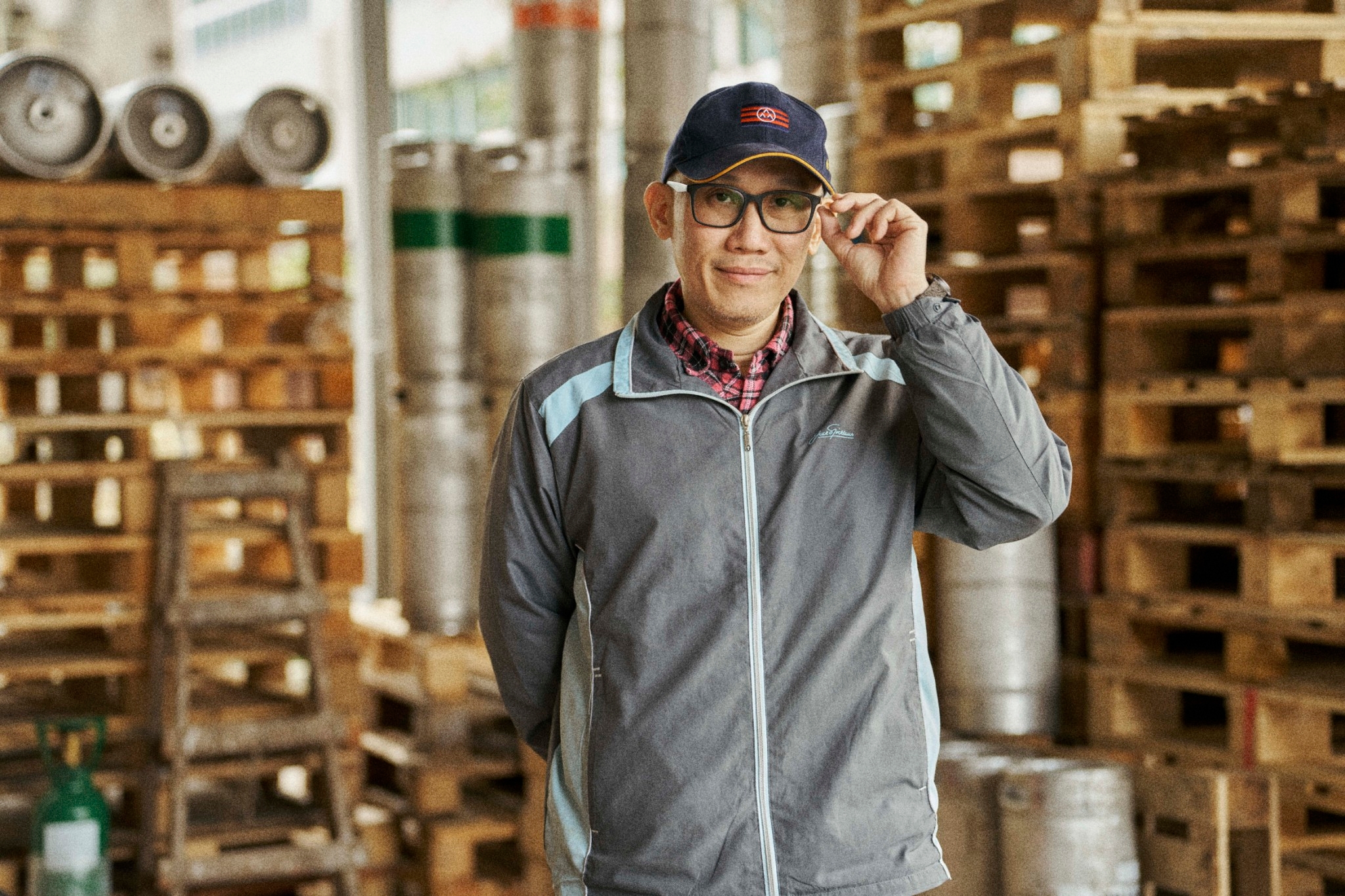 銀髮族長者投入人力市場已是時代趨勢，專訪保證責任台北市第四倉庫利用合作社經理陳瑋聖，分享如何在7成都是年長者員工的企業，做好人力管理！