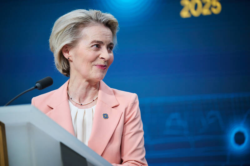 歐洲聯盟執行委員會主席范德賴恩(Ursula von der Leyen)。 (圖：中央社)