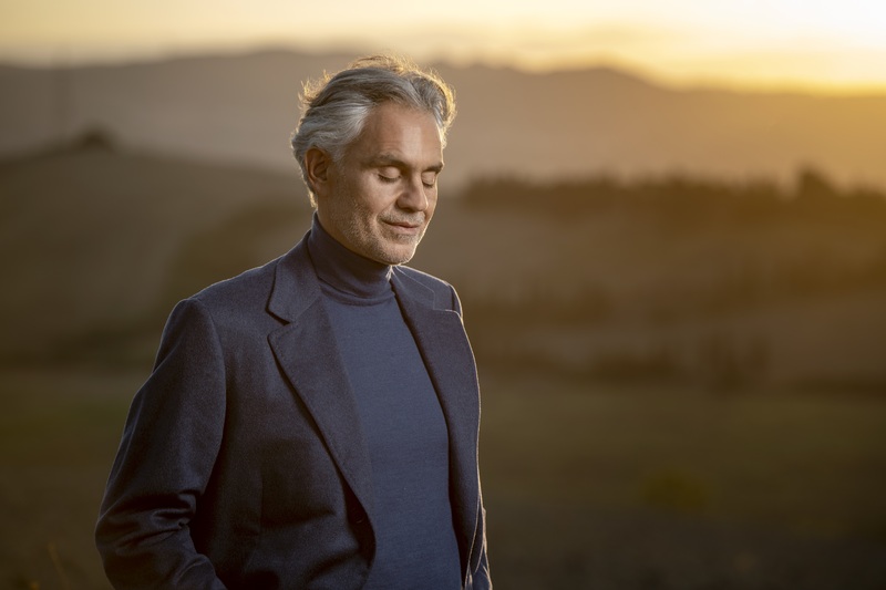 義大利跨界視障歌唱家安德烈．波伽利（Andrea Bocelli）睽違台灣樂壇10年，4月將首登台北大巨蛋開唱，成為大巨蛋開唱西洋歌手第一人。(圖：中央社)