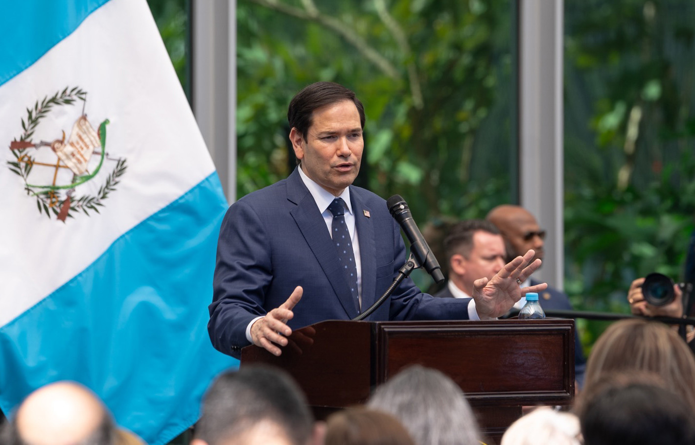 美國國務卿盧比歐(Marco Rubio)5日在美國駐瓜地馬拉大使館致詞。 (圖:美國國務院)