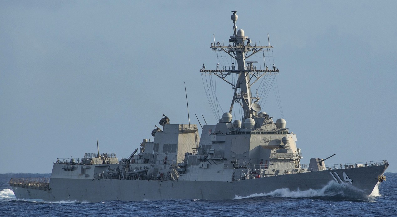美國海軍飛彈驅逐艦強生號(USS Ralph Johnson)。 (圖:美國海軍)