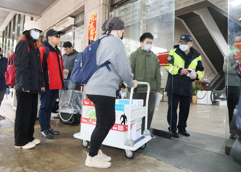 中選會統計，截至今天下午5時共收到57件罷免案，其中53案為立委，1案為市縣長，3案是針對市縣議員。(圖：中央社)