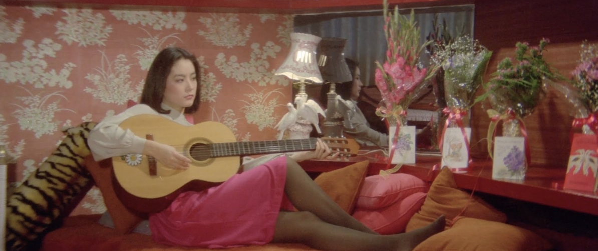 國家影視聽中心於情人節限定放映 「愛情瑤言：瓊瑤經典線上看」，放映包括《燃燒吧！火鳥》等三部瓊瑤經典電影，免費線上看。 （國家影視聽中心提供）