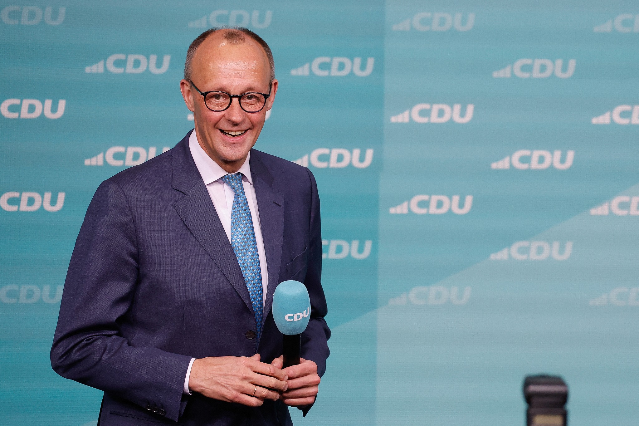 德國保守派在野黨領袖梅爾茨(Friedrich Merz)贏得大選。 (AFP)