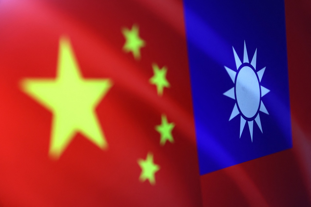 中國「兩會」召開在即，我國安官員指出，北京當局在2月中已召集相關部門指示現階段對台灣的訊息操作，包括「疑川論」、「棄台論」及「失敗論」。(示意圖/路透社/達志影像)