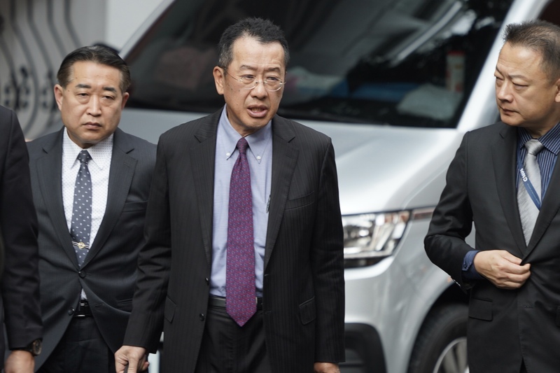 國防部長顧立雄(中)。(圖：中央社)