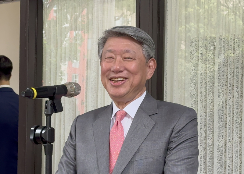 台積電加碼投資美國，經濟部長郭智輝今天(7日)表示，台美先進製程生產不可能同步，一定要根據台灣經驗去修正才能蓋成。(圖：中央社)