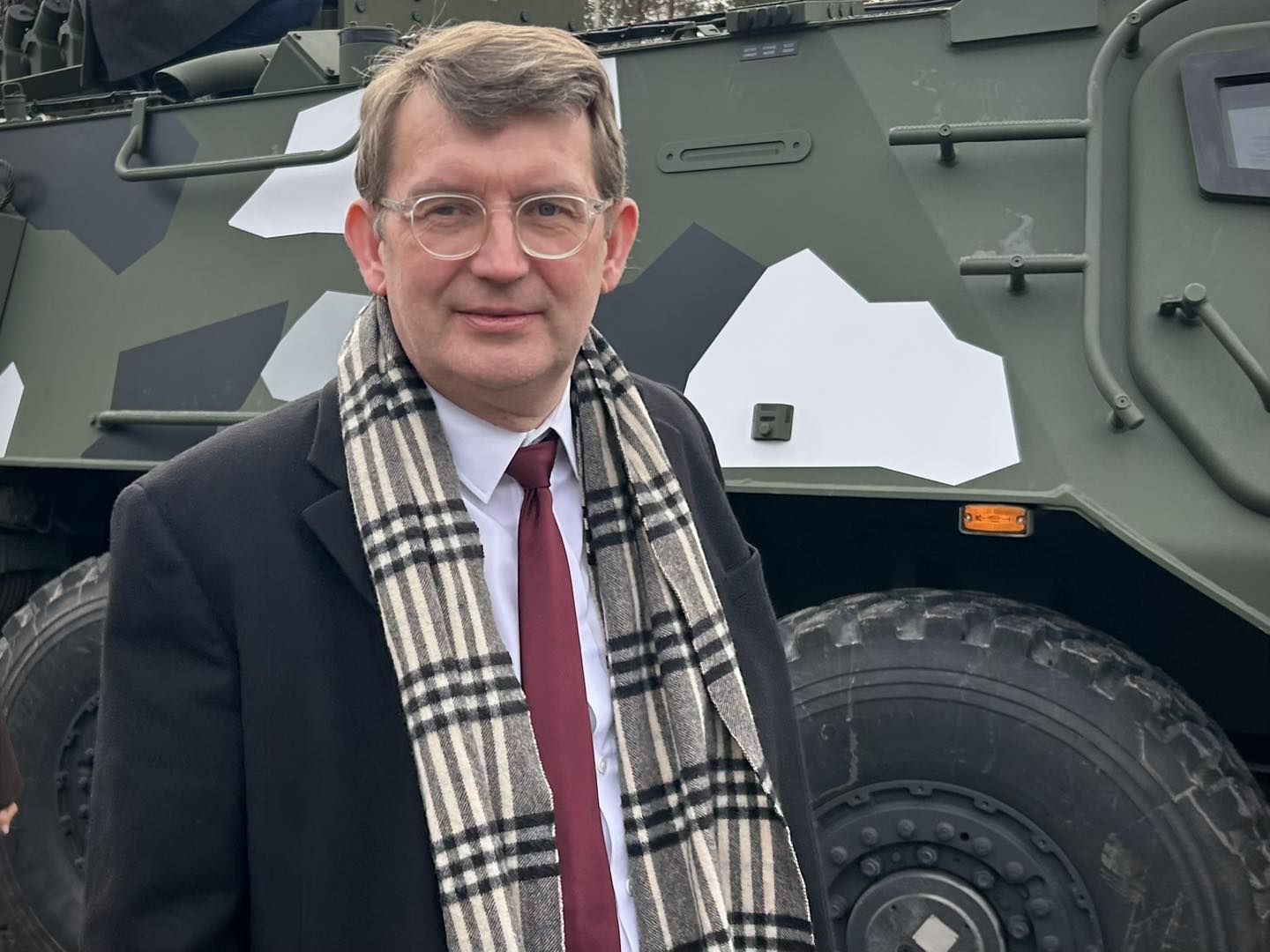 丹麥國防部長波爾森表示，丹麥最快從2026年開始，將會開始徵召女性入伍，徵兵條件男女相同。(FB@Troels Lund Poulsen)