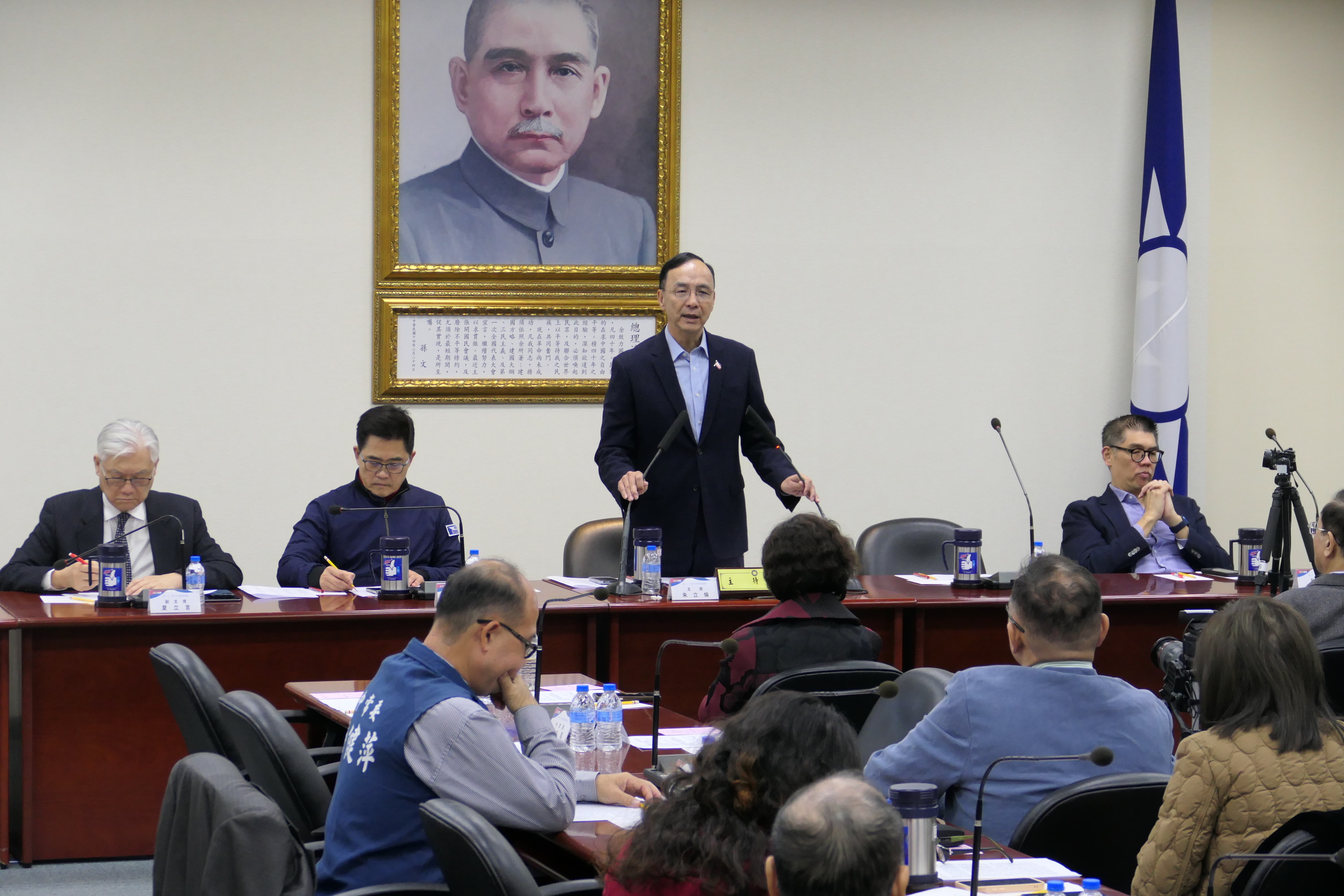 國民黨主席朱立倫今天(19日)主持中常會。(趙婉淳 攝)