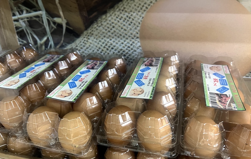 圖為雅加達超商內販售雞蛋。 (圖：中央社)