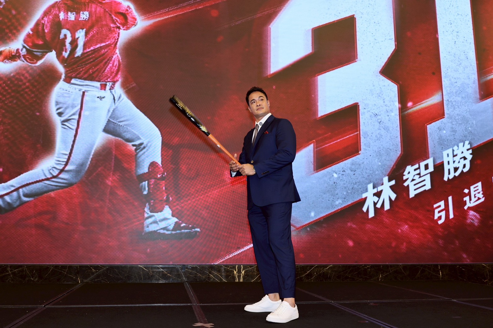 林智勝今年中職賽結束後將卸下球員身份，引退賽預計9月5日至9月7日在台北大巨蛋舉行。(味全龍提供)